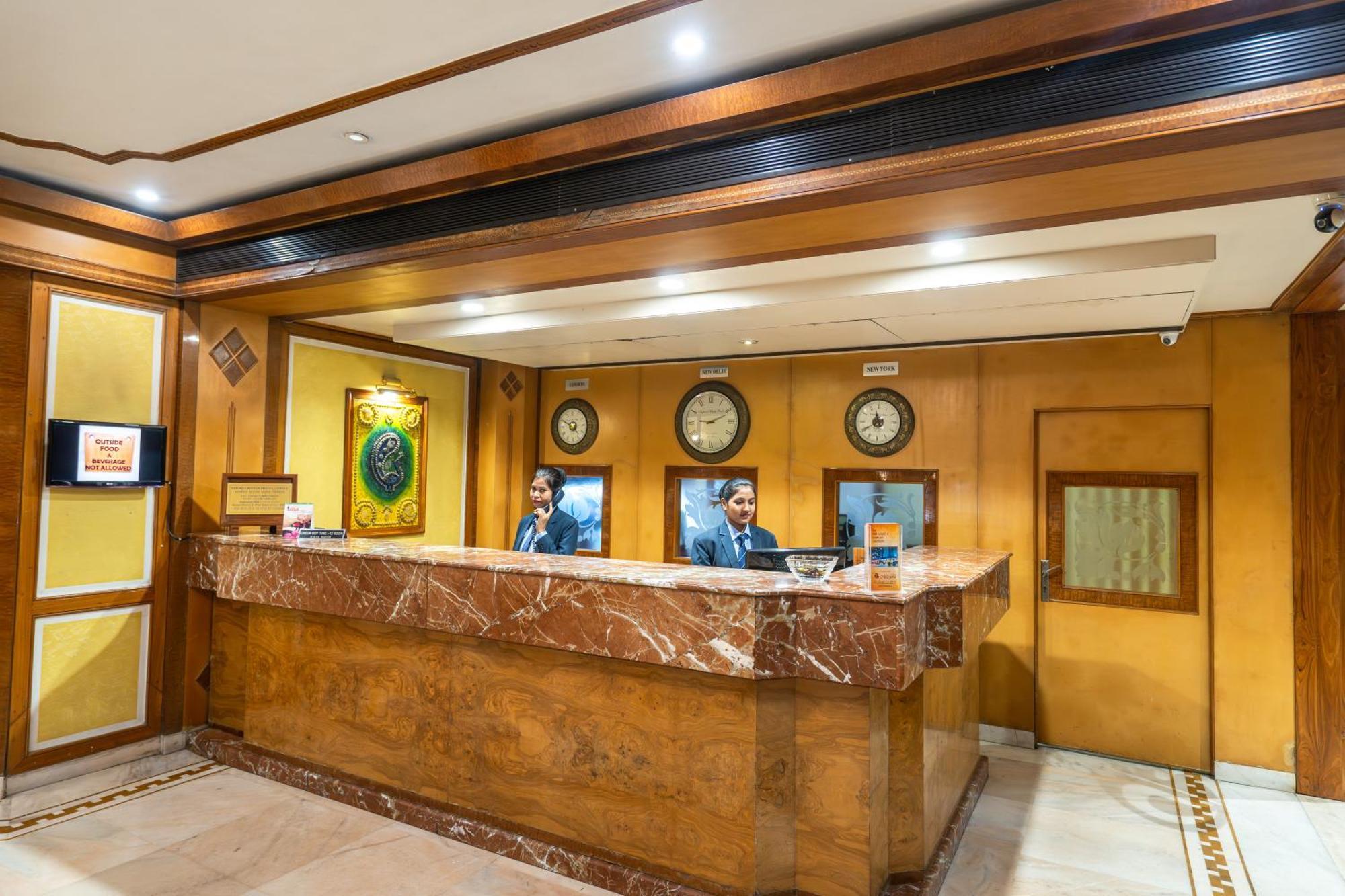 Hotel Mayura Rāipur Eksteriør billede